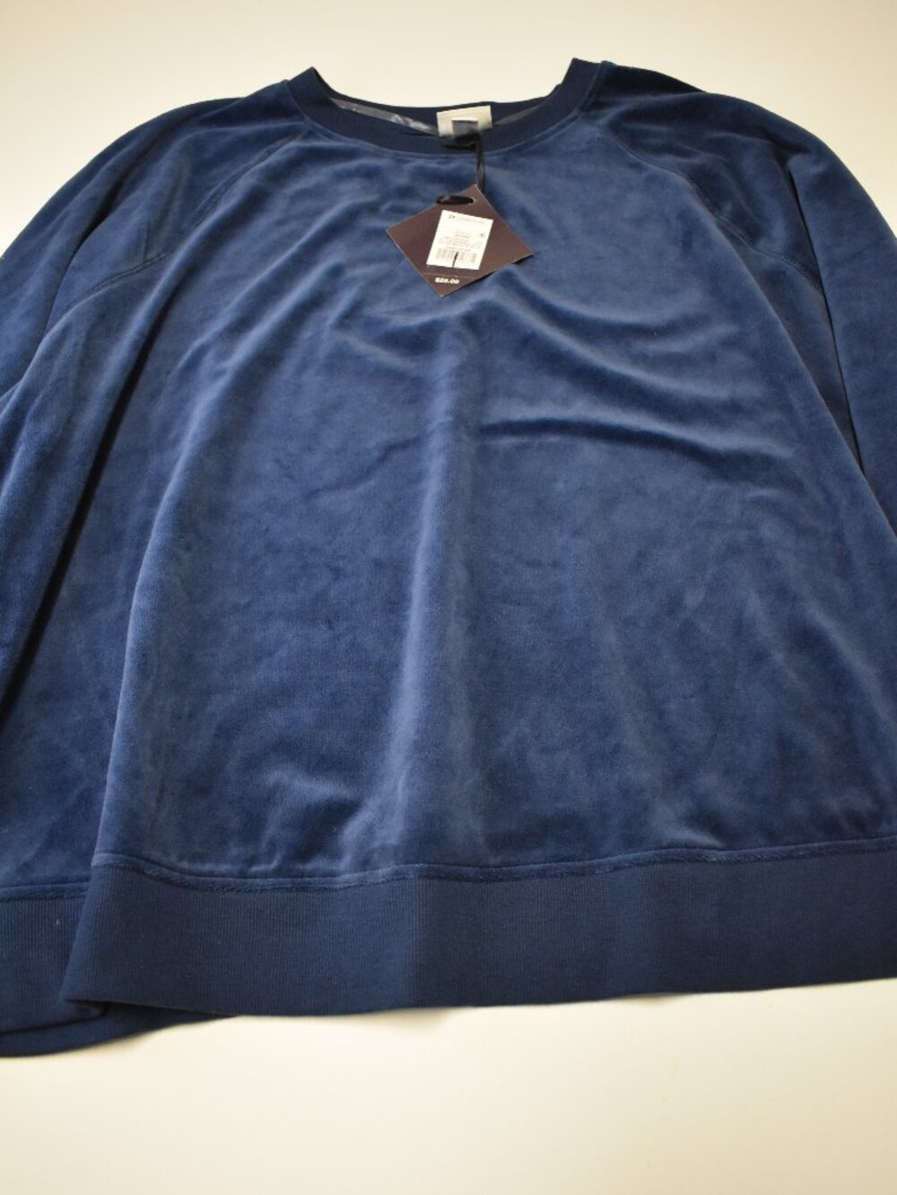 NWT 2X Ava & Viv Womens Navy Blue Velour Sweatshirt Pullover Crewneck Plus Size